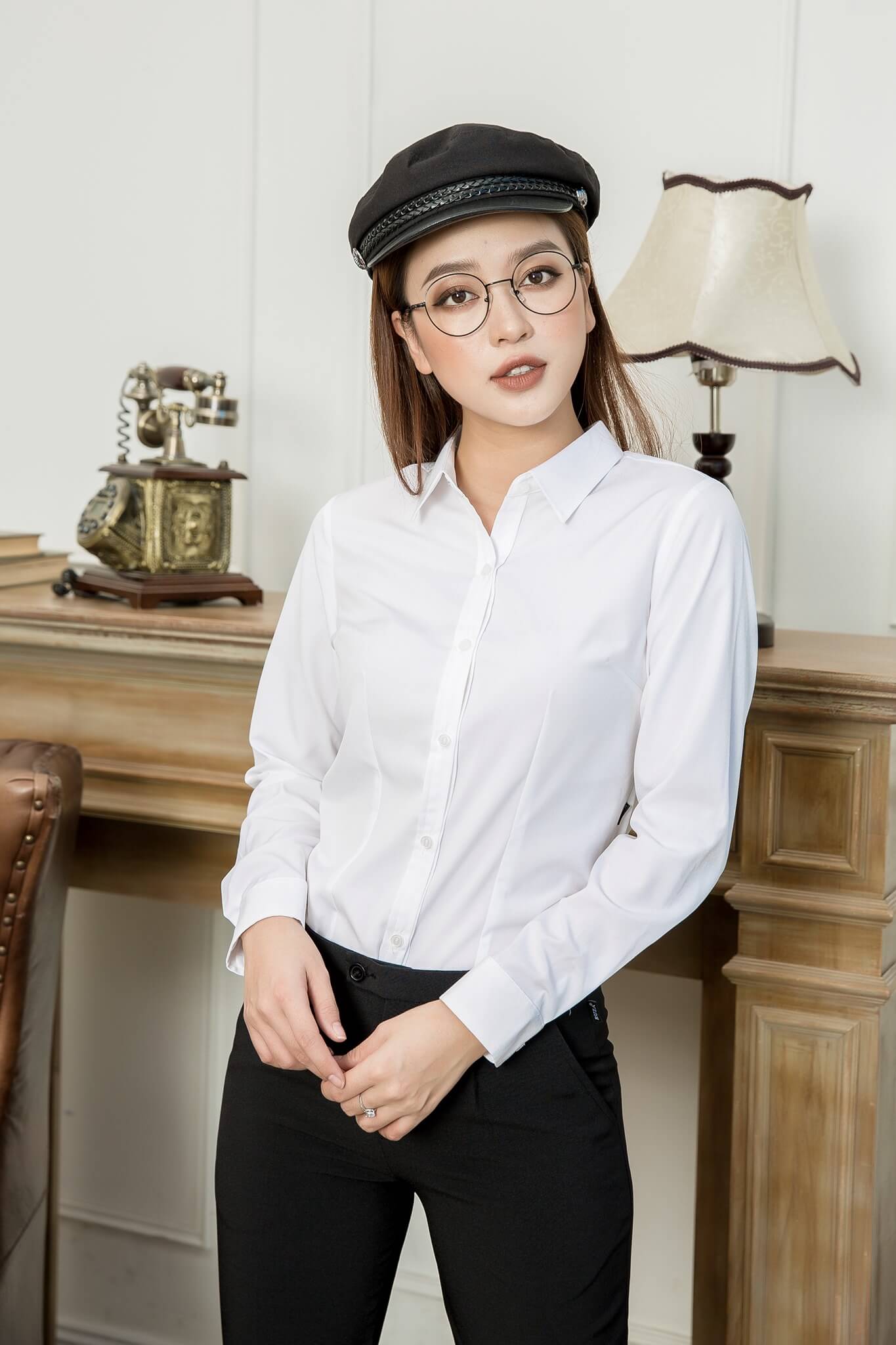 Sơ mi classic kate ý trắng