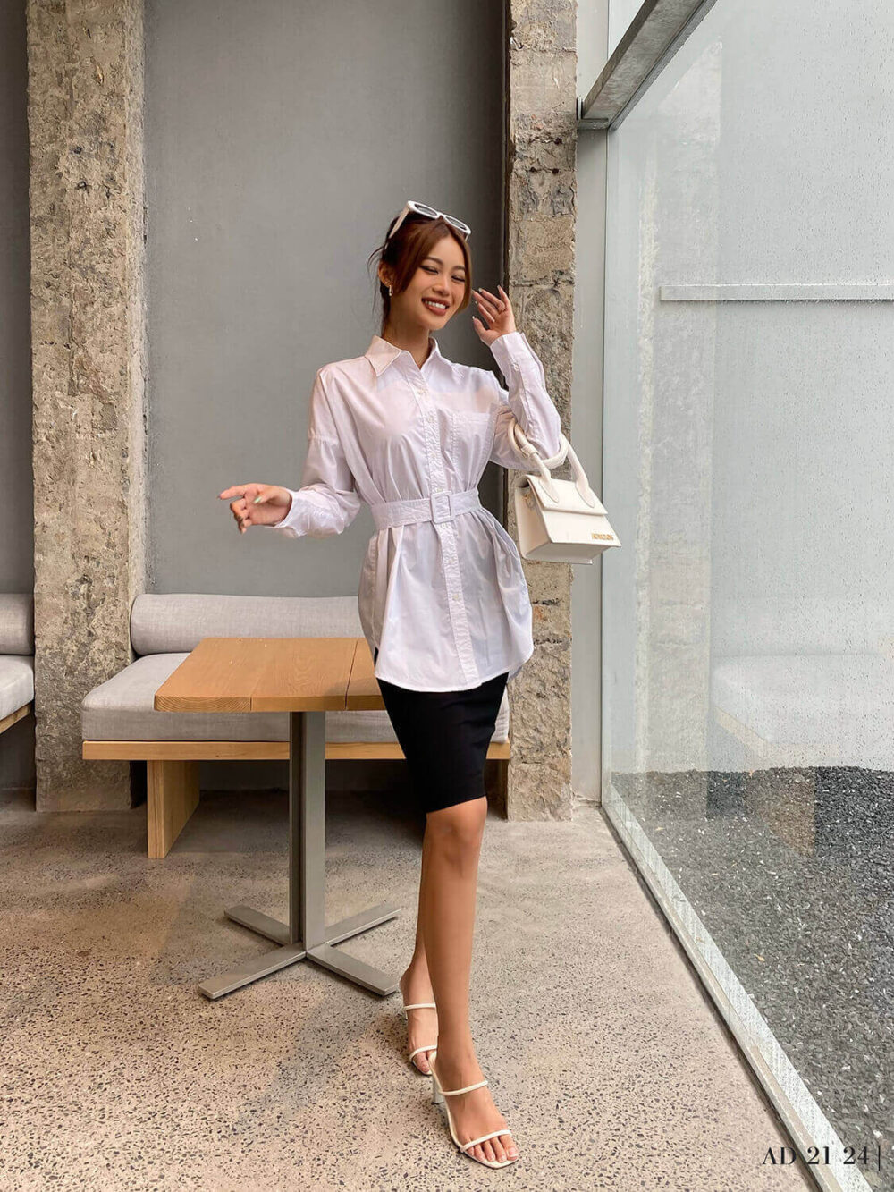 Sơ mi tay dai 21 24 trắng
