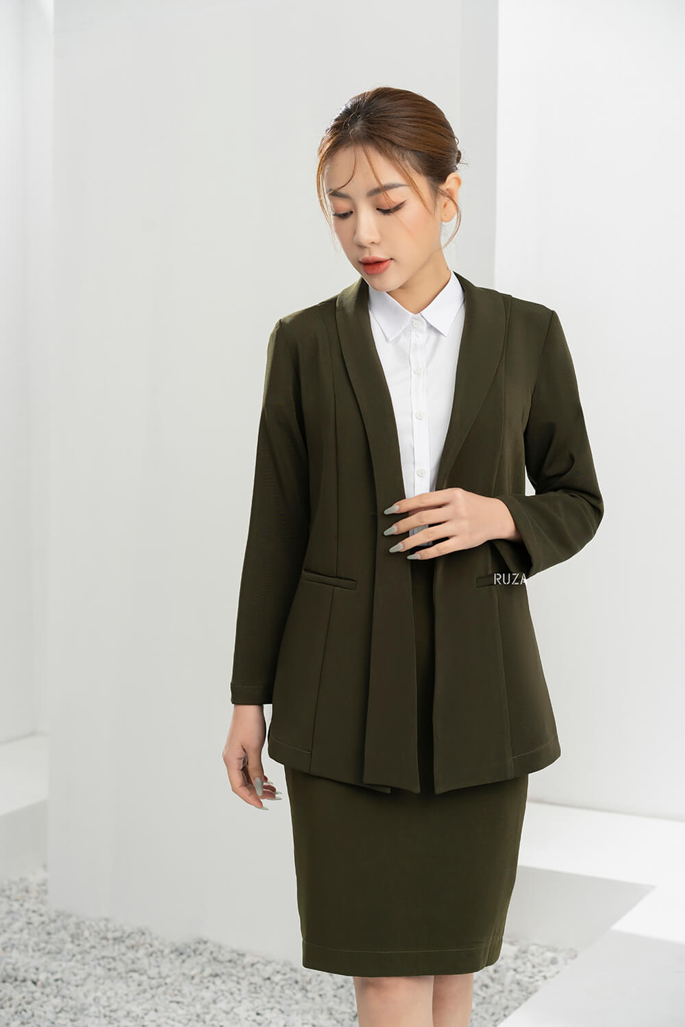 Áo khoác blazer AK 22 32 Xanh rêu p1